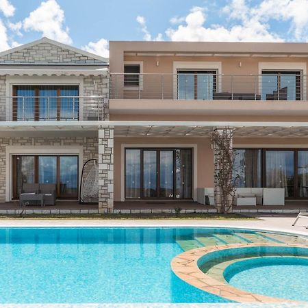 Luxury Villa Hera - Beachfront روذا المظهر الخارجي الصورة